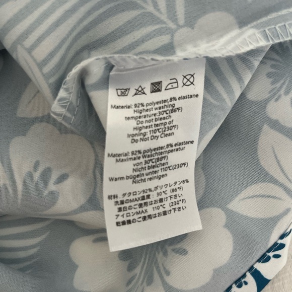 Boys Blue Floral summer Hawaiian Shirt 12-13 - Picture 3 of 4